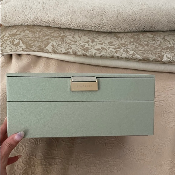 Stackers Sage Green Jewelry Box - Picture 1 of 3